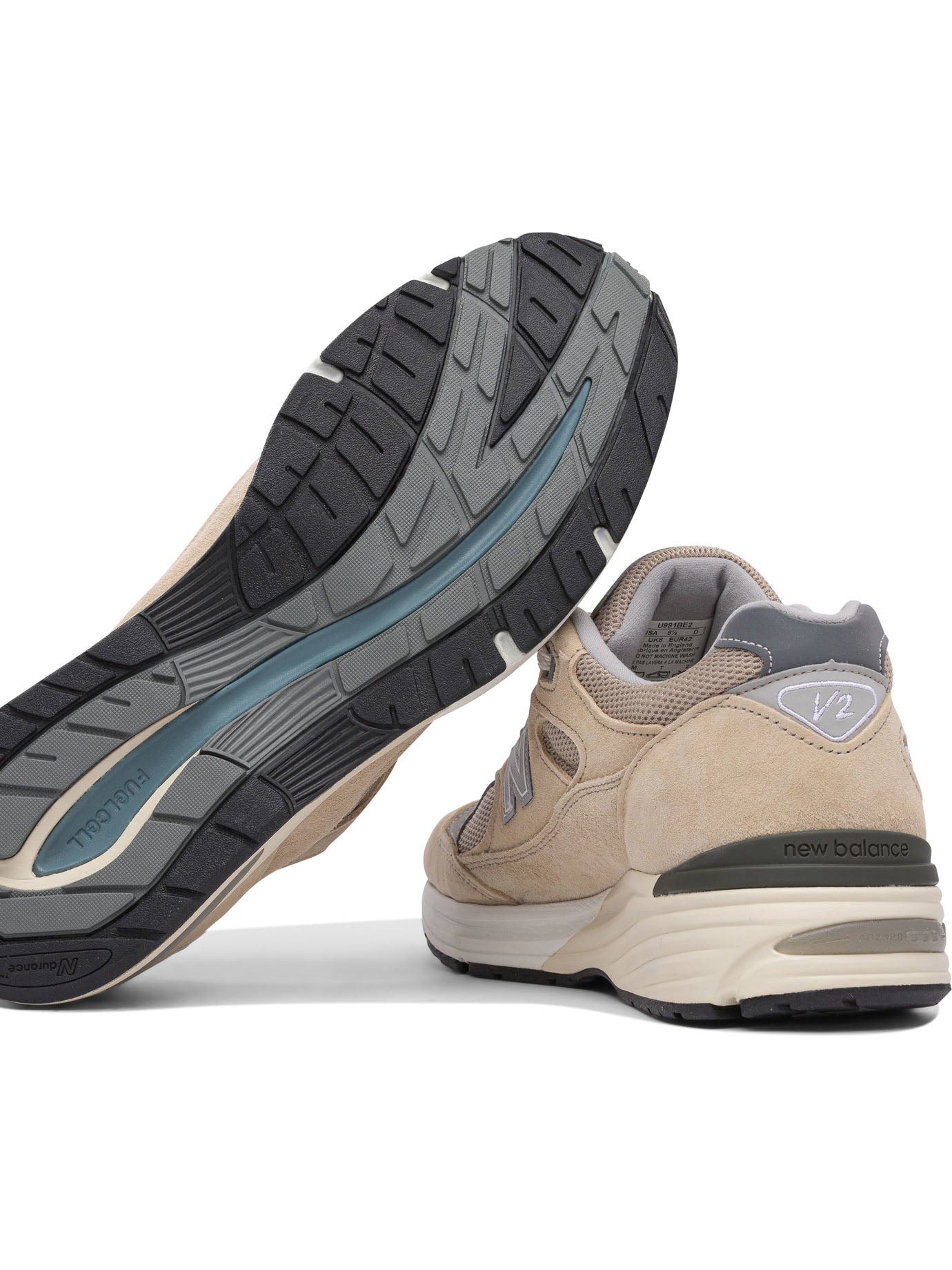 New Balance "Elevated Essentials Made in UK991V2" Sneakers - Beige
