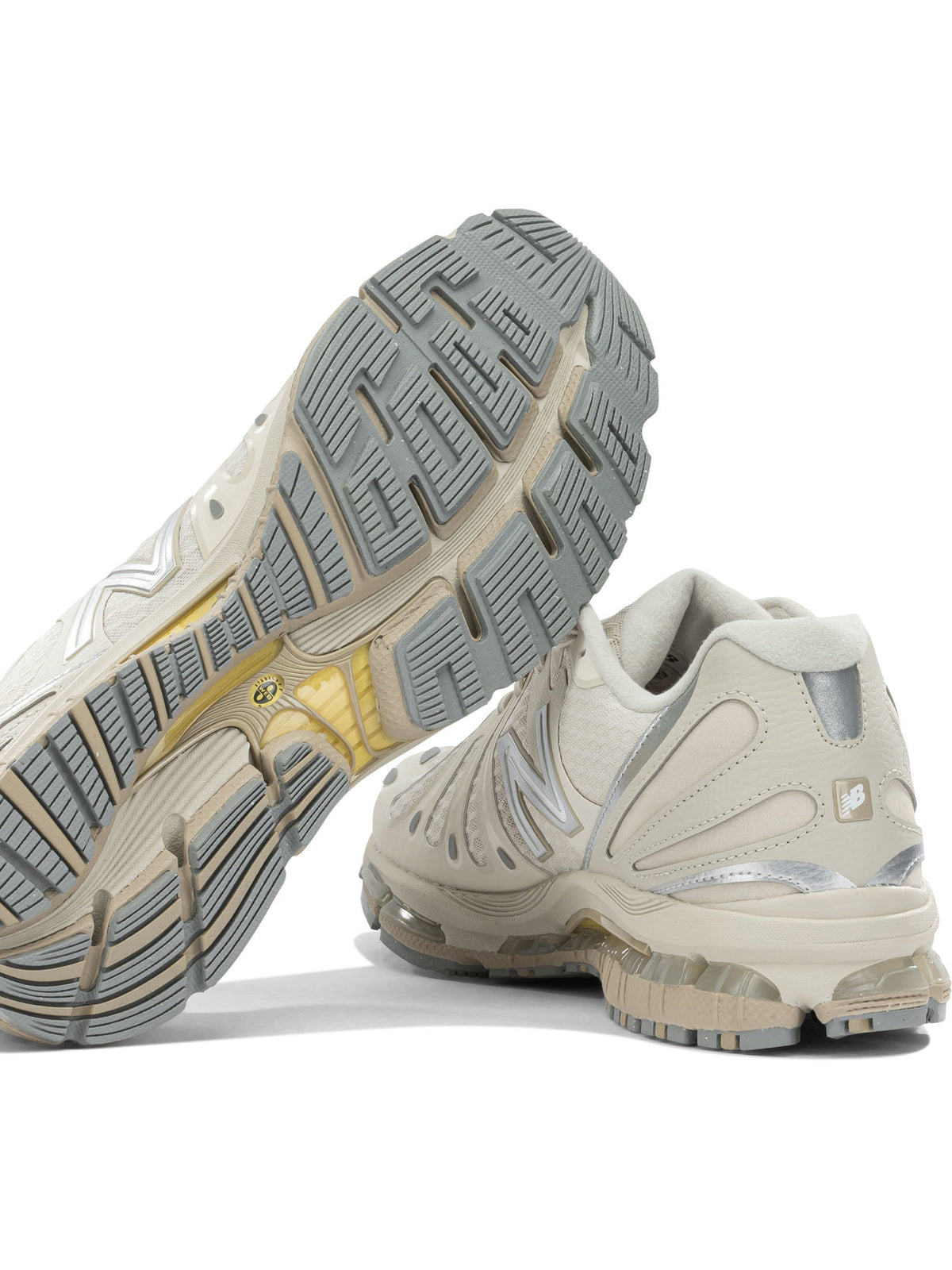 New Balance "Abzorb 1890" Low-Top Sneakers - Beige