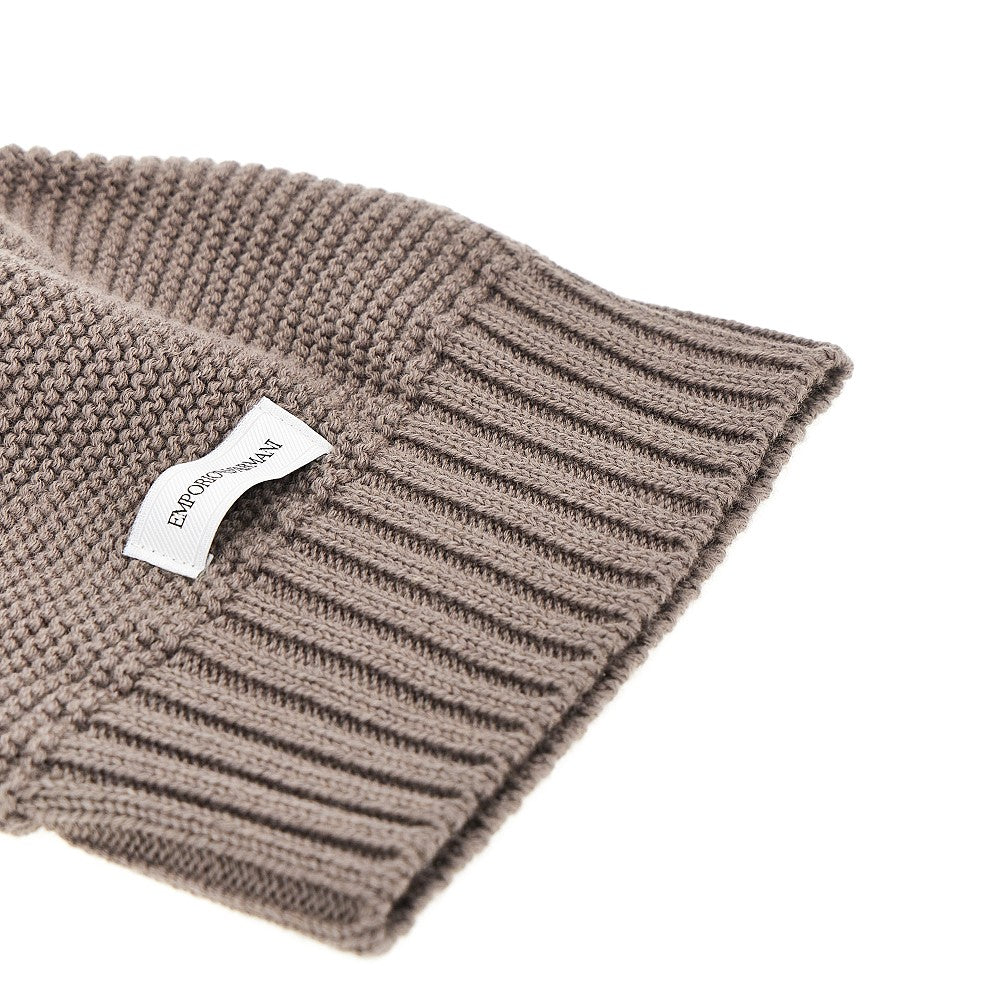EMPORIO ARMANI Knitted beanie hat with logo label