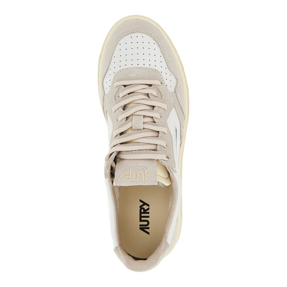 AUTRY Medalist Low leather sneakers