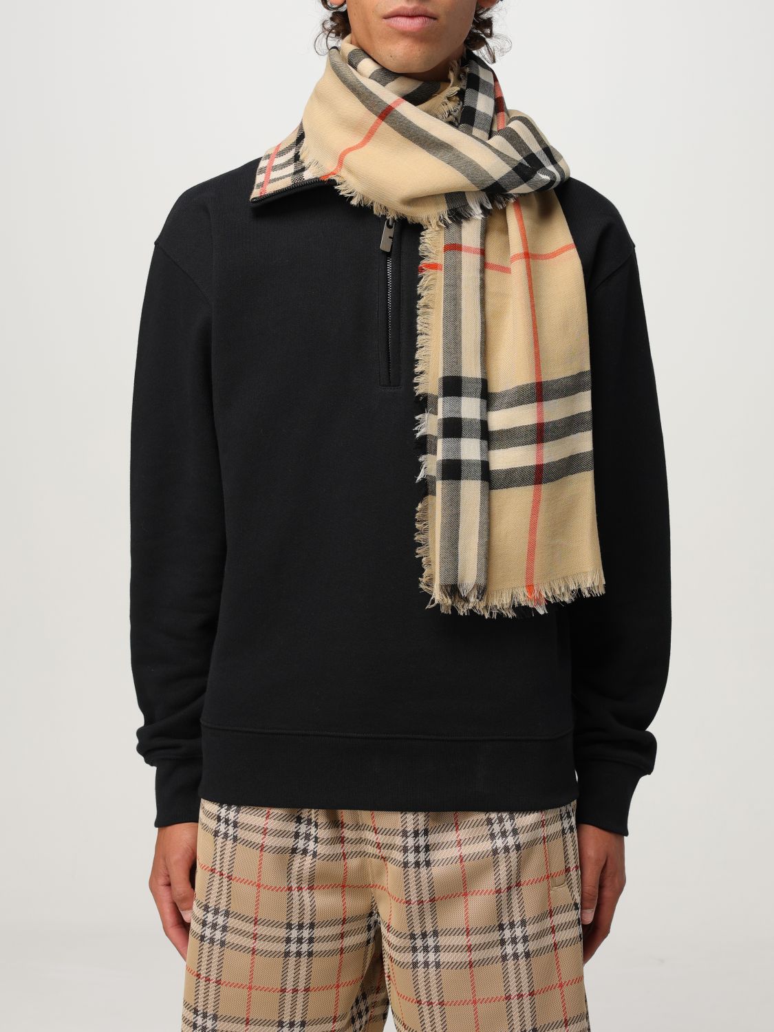 Burberry Scarf Men Beige