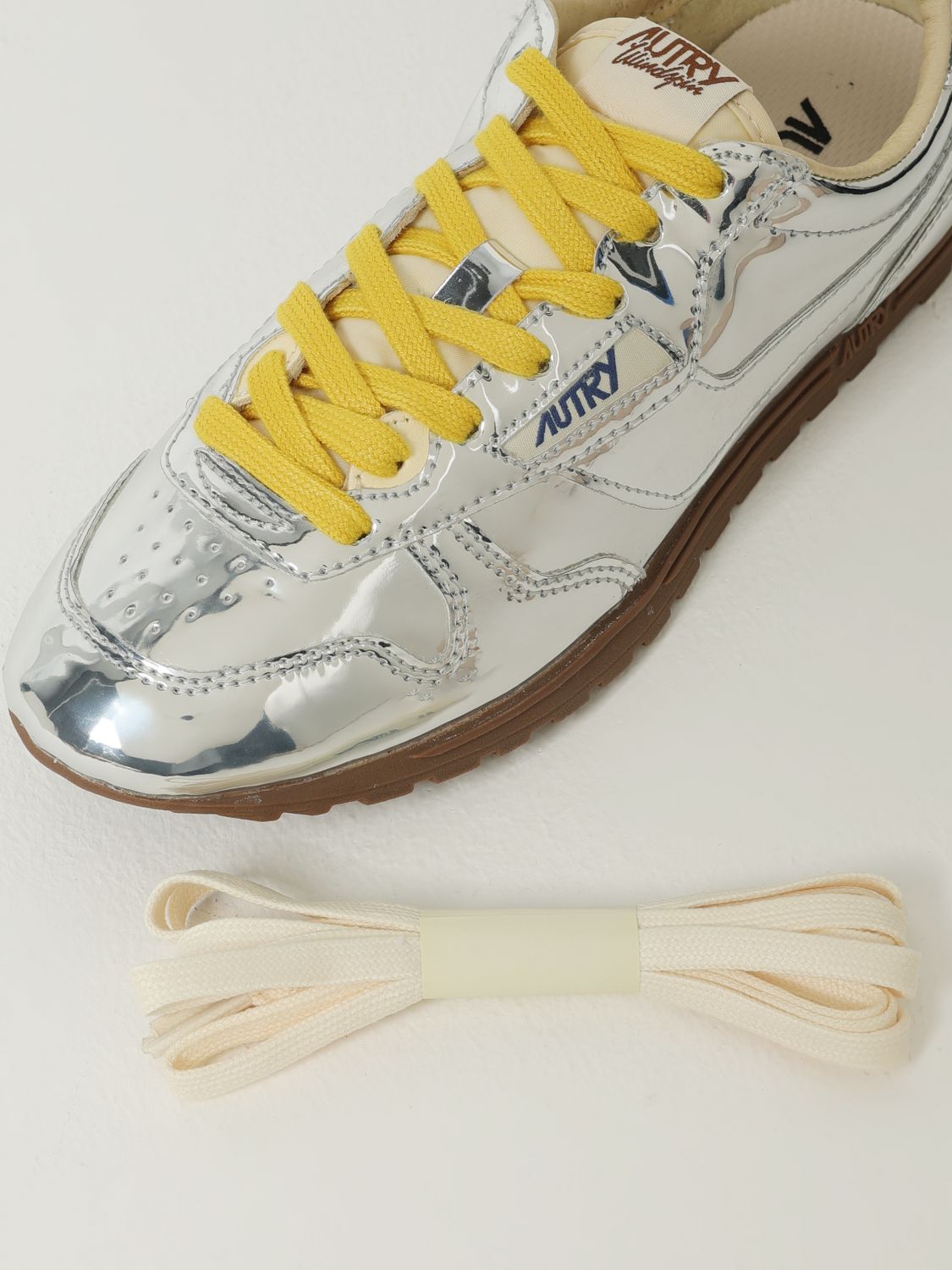 Autry Sneakers Woman Silver