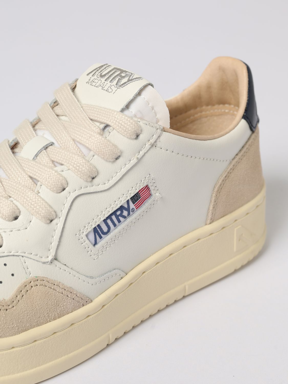 Autry Sneakers Woman Blue