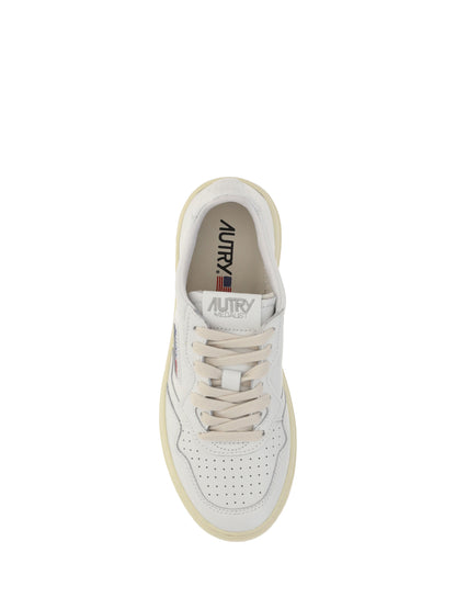 AUTRY Medalist Low Leather Sneakers