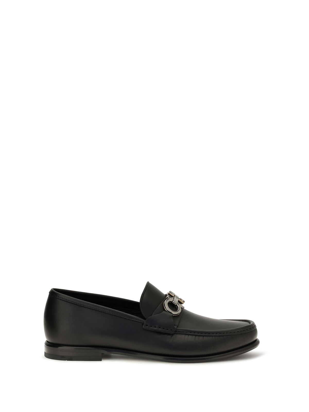 Ferragamo Gancini ornament Loafers - Black
