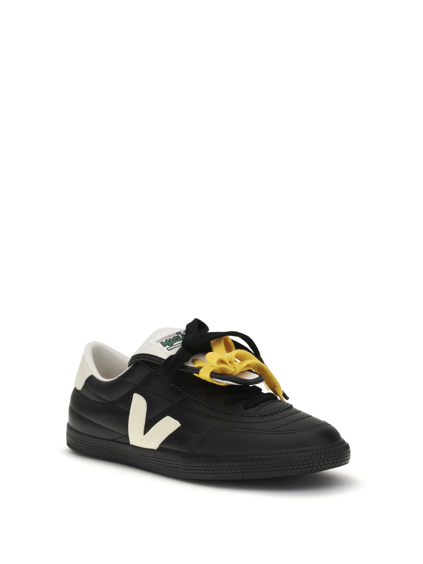 VEJA Panenka Sneakers