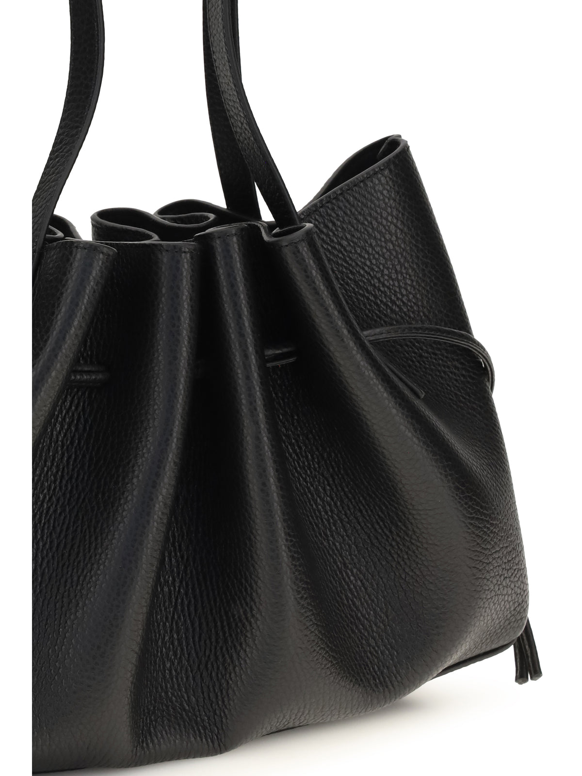 Yuzefi Scallop Shoulder Bag - Black