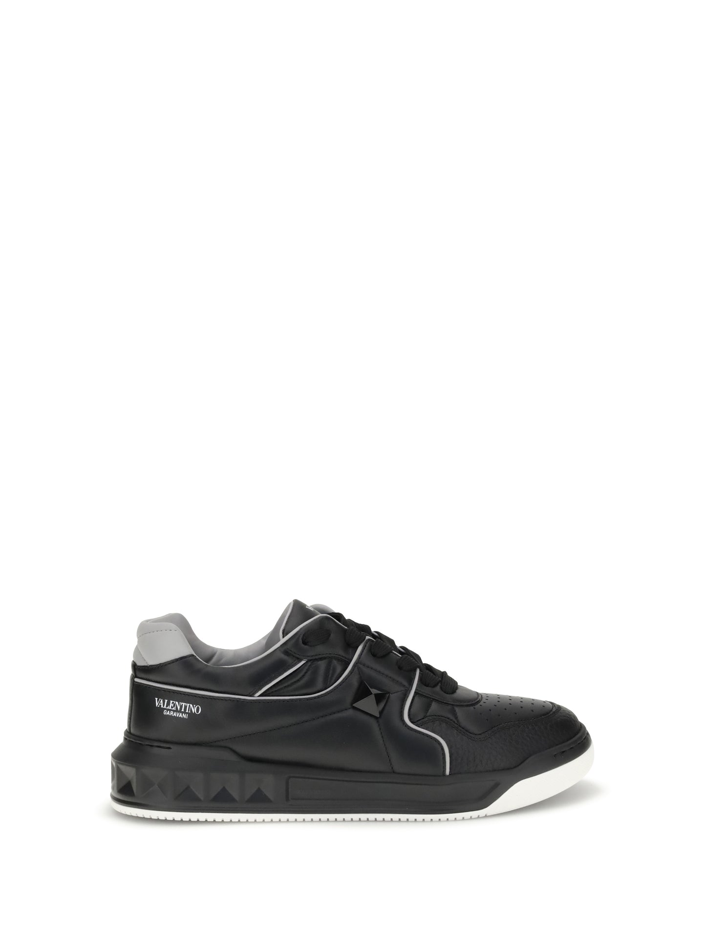 VALENTINO GARAVANI One Stud Low-Top Sneakers