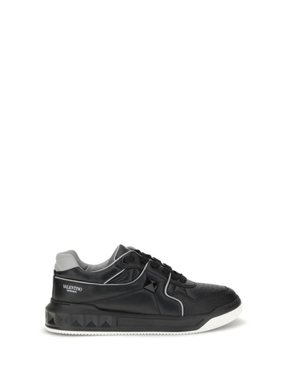 VALENTINO GARAVANI One Stud Low-Top Sneakers