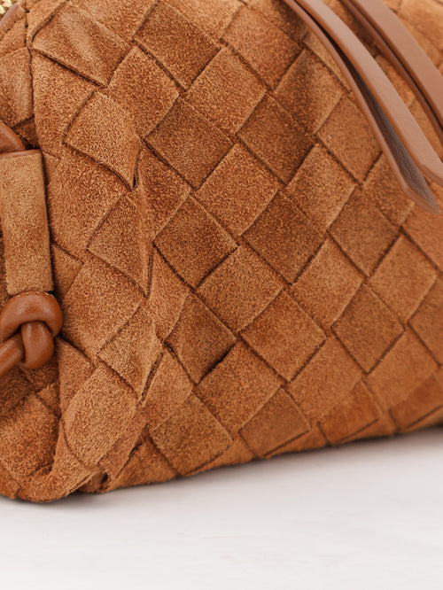 Bottega Veneta Pochette Concert suede crossbody bag - Amber-Gold