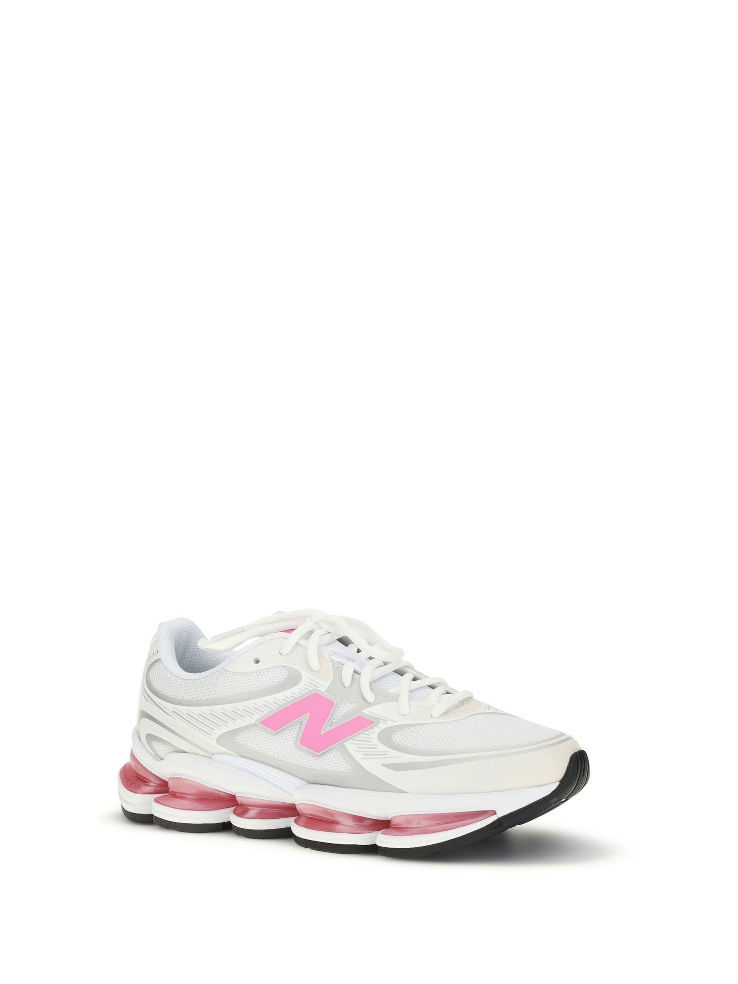 NEW BALANCE 2000 Sneakers