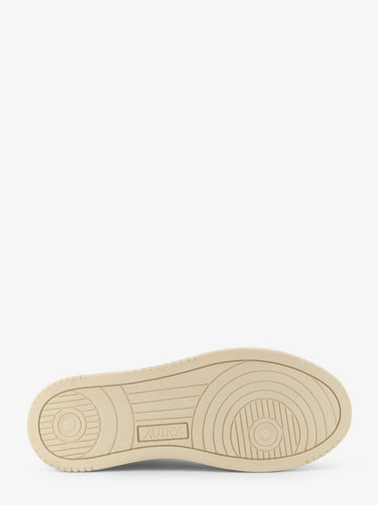 Autry Medalist Low Leather Sneakers