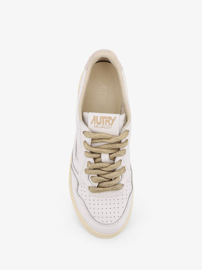 Autry Medalist Low Leather Sneakers
