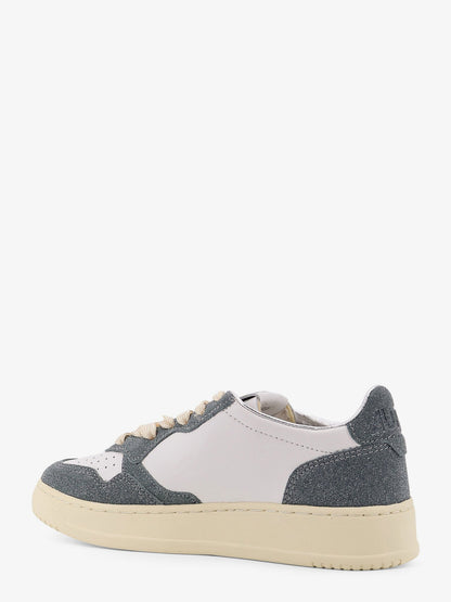 Autry Medalist Low Leather Sneakers