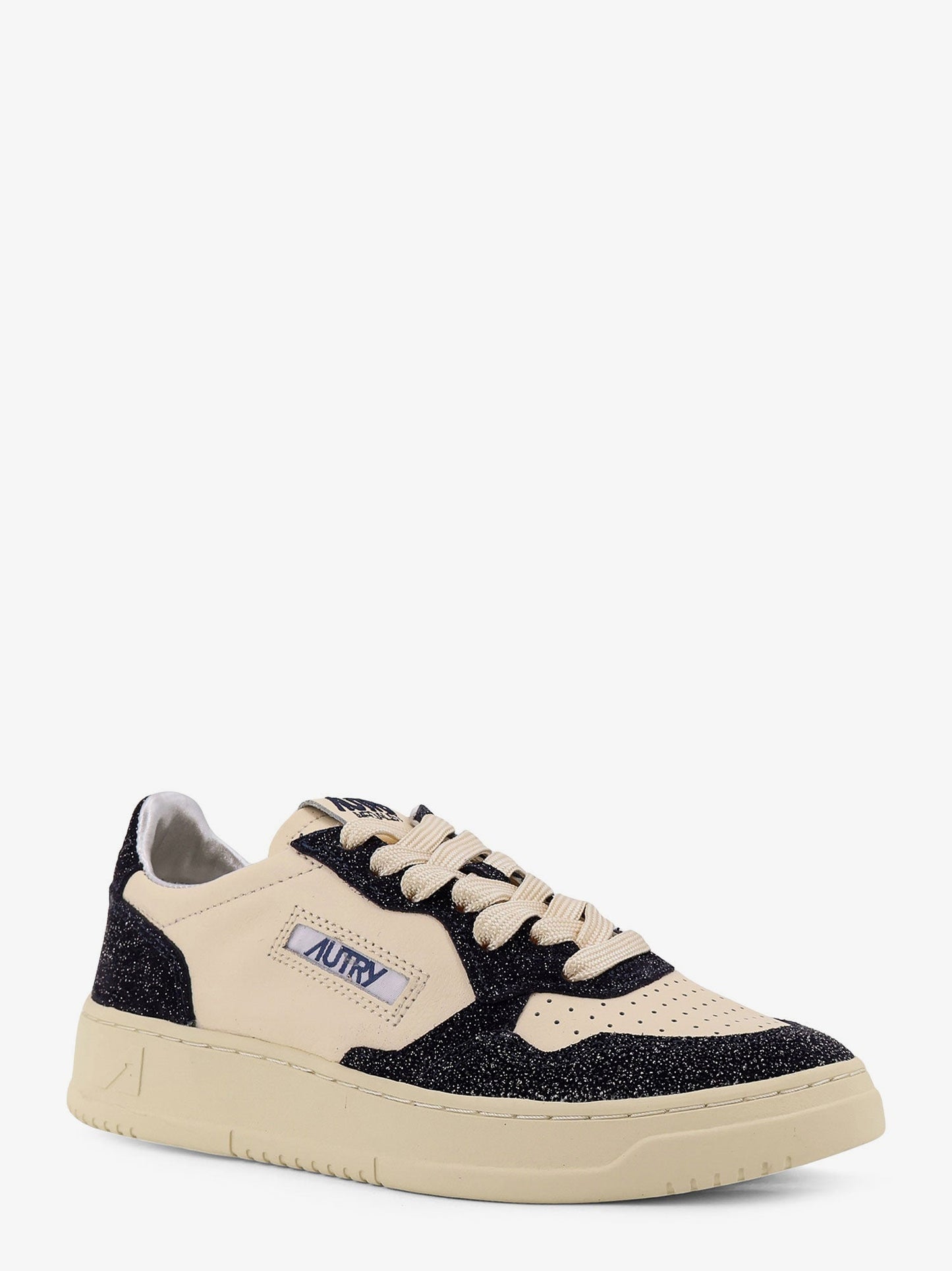 Autry Medalist Low Leather Sneakers