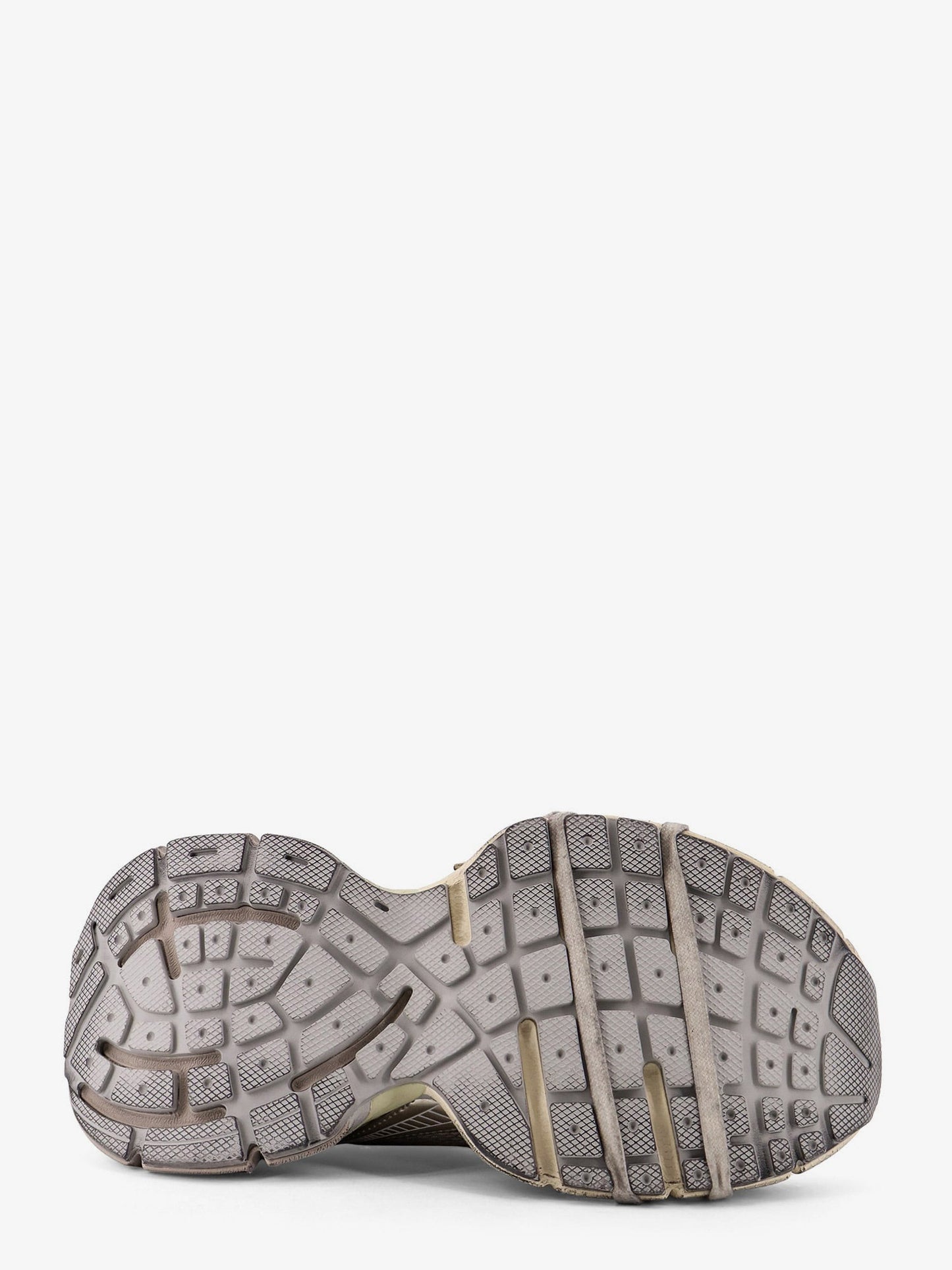 Balenciaga 3 Xl Gradient Mesh Sneakers With Used Effect
