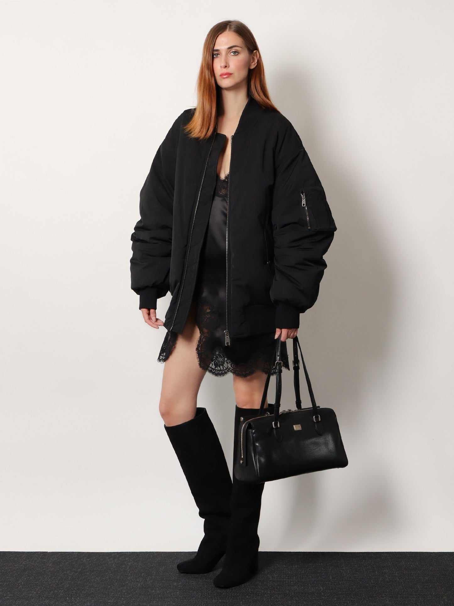 Dolce & Gabbana Vittoria Leather Handbag