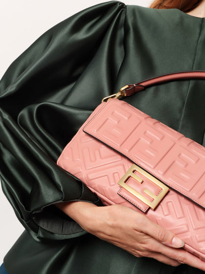 Fendi Baguette® Handbag In Raffia With All Over Ff Embroidery