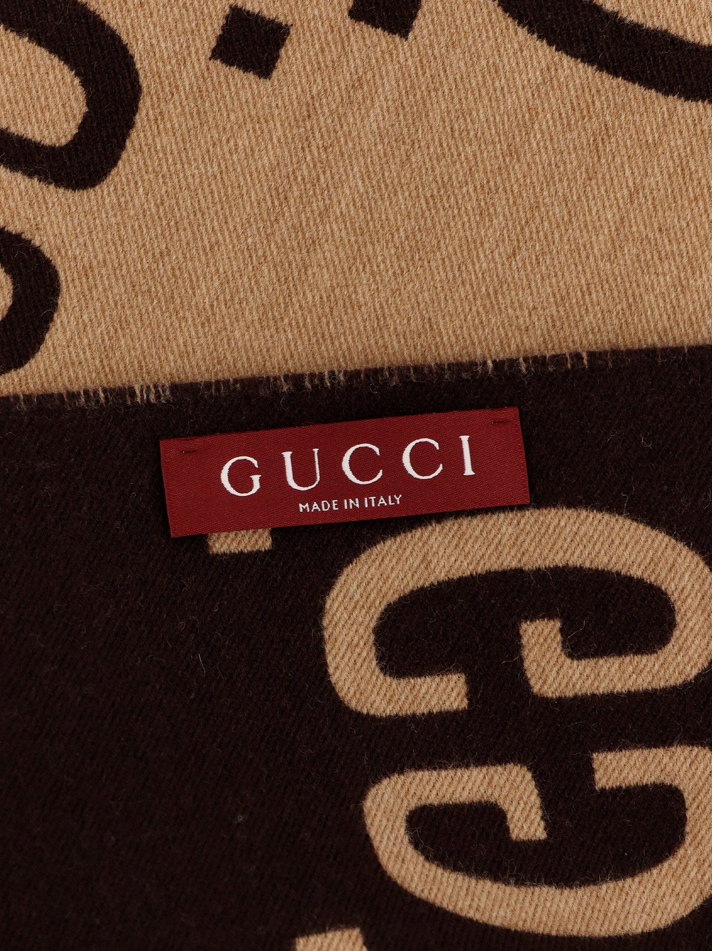 Gucci Wool And Silk Scarf With Gg Jacquard Motif