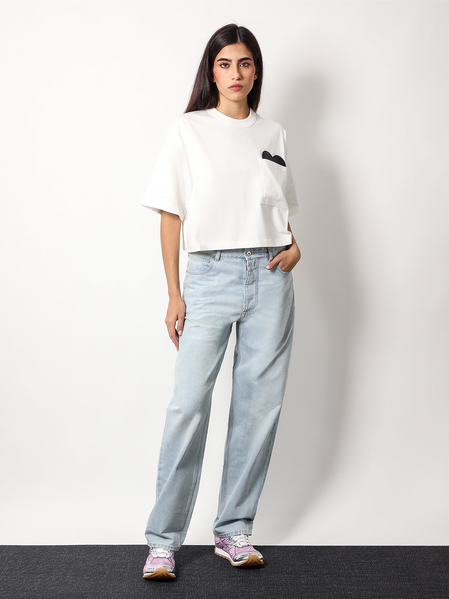 BOTTEGA VENETA Cotton t-shirt with Heart patch – Modishus