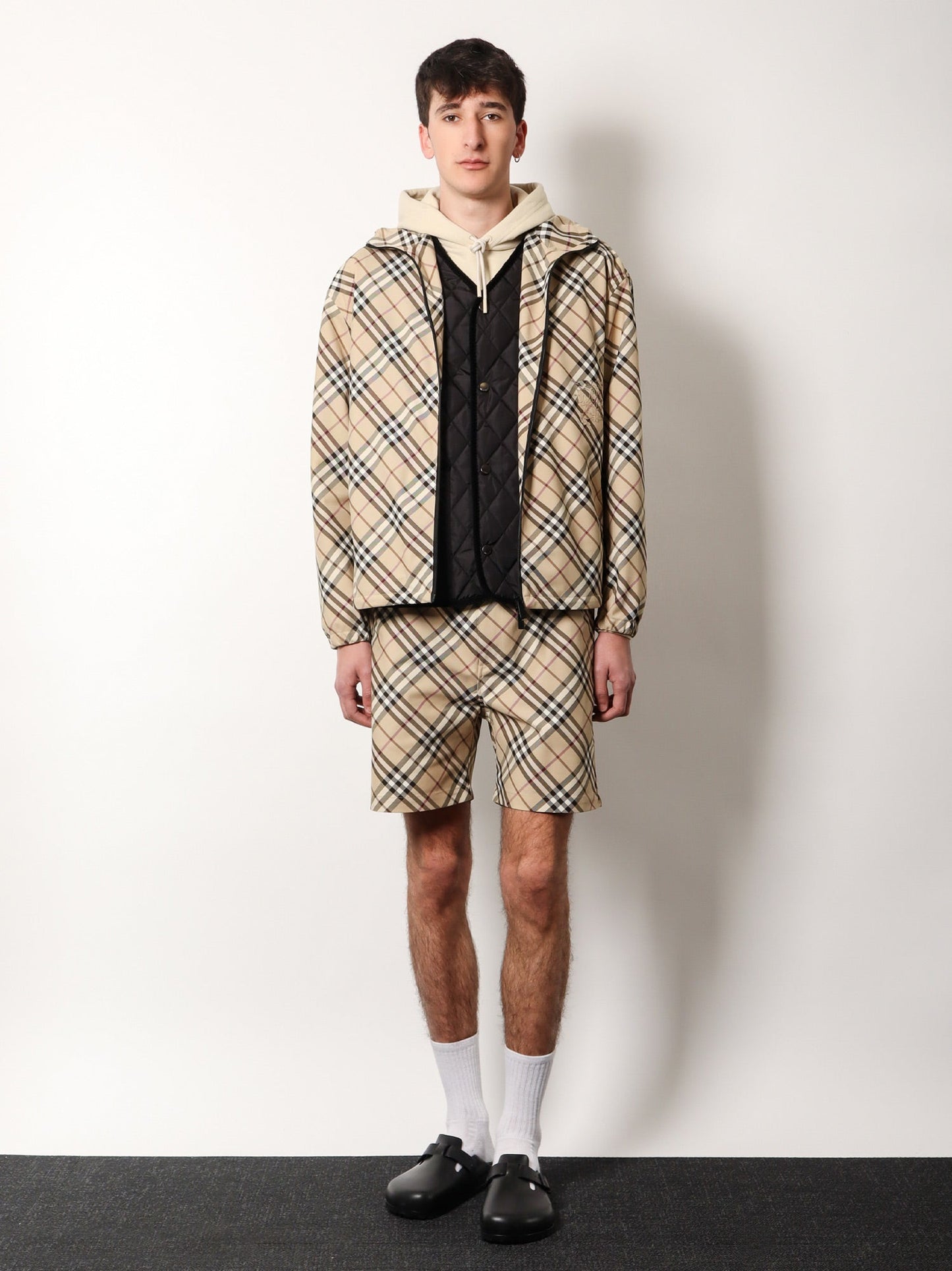 Burberry Quilted Sleeveless Jacket