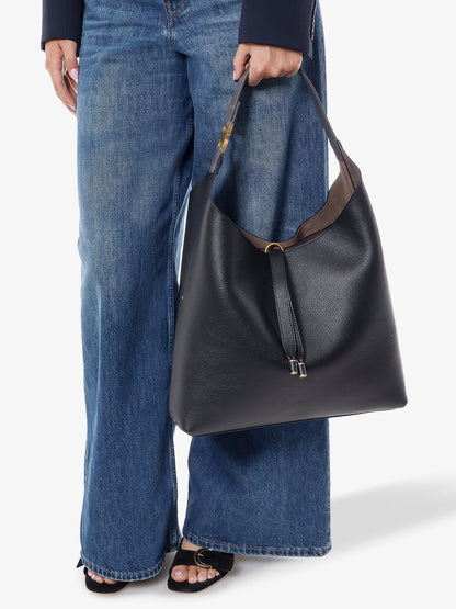 Chloe' Leather Shoulder Bag Wih Iconic Metal Detail