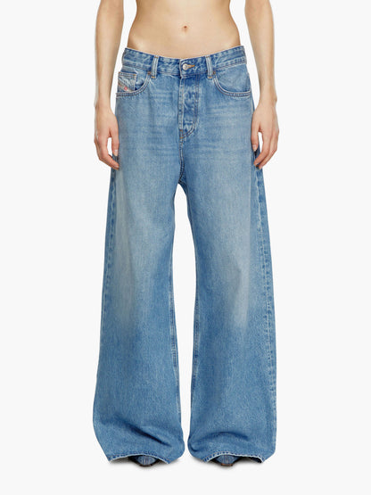Diesel 1996 D Sire Cotton Jeans With Back Logo Patch