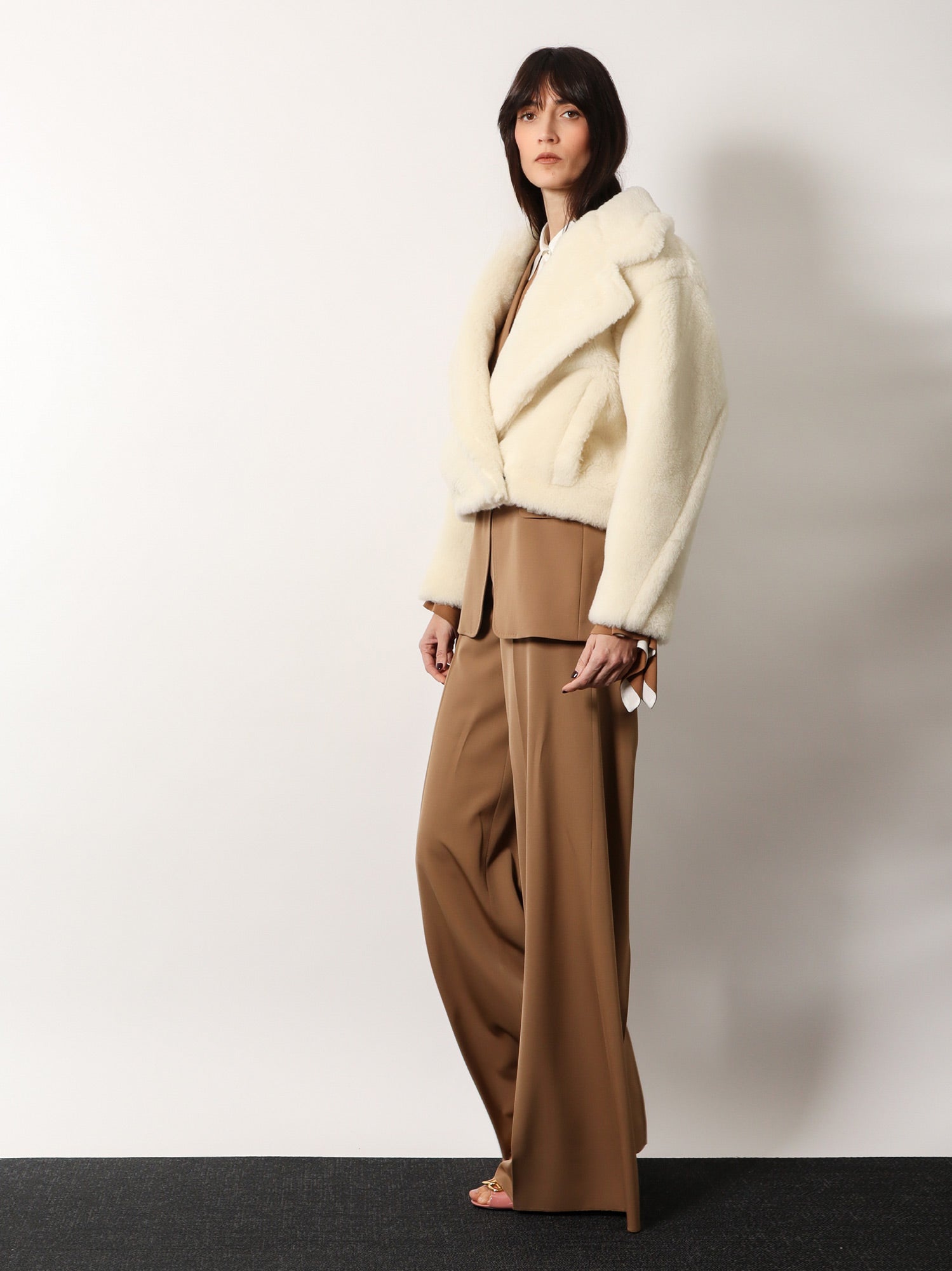 MAX MARA Oggeri alpaca fur and virgin wool jacket – Modishus MAX MARA Oggeri alpaca fur and virgin wool jacket – Modishus