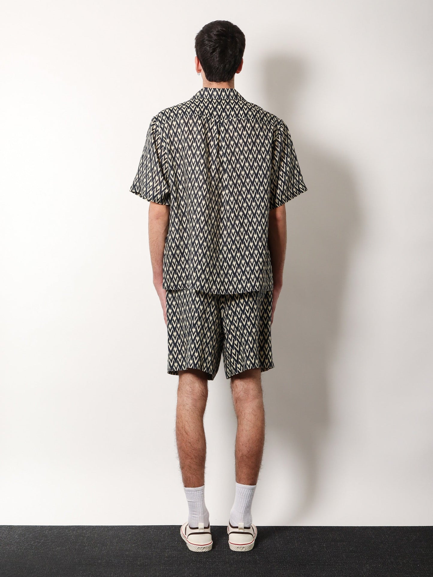 Valentino Valentino Linen Shirt With Toute La V All Over Print