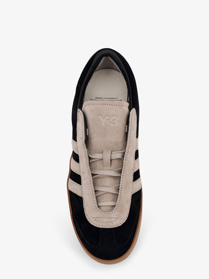 Y-3 Y-3 Gazelle suede sneakers with engraved logo on the side - Black