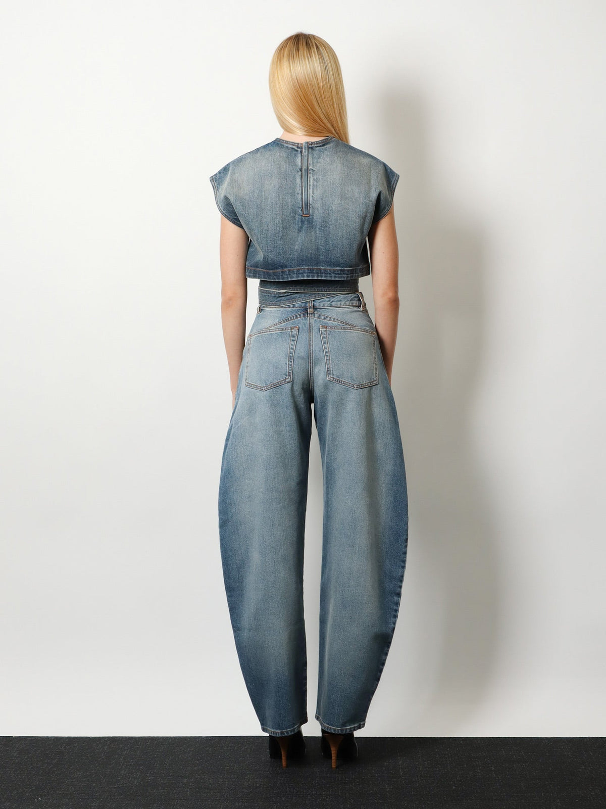 Alaia Belted denim top - Fadedblue