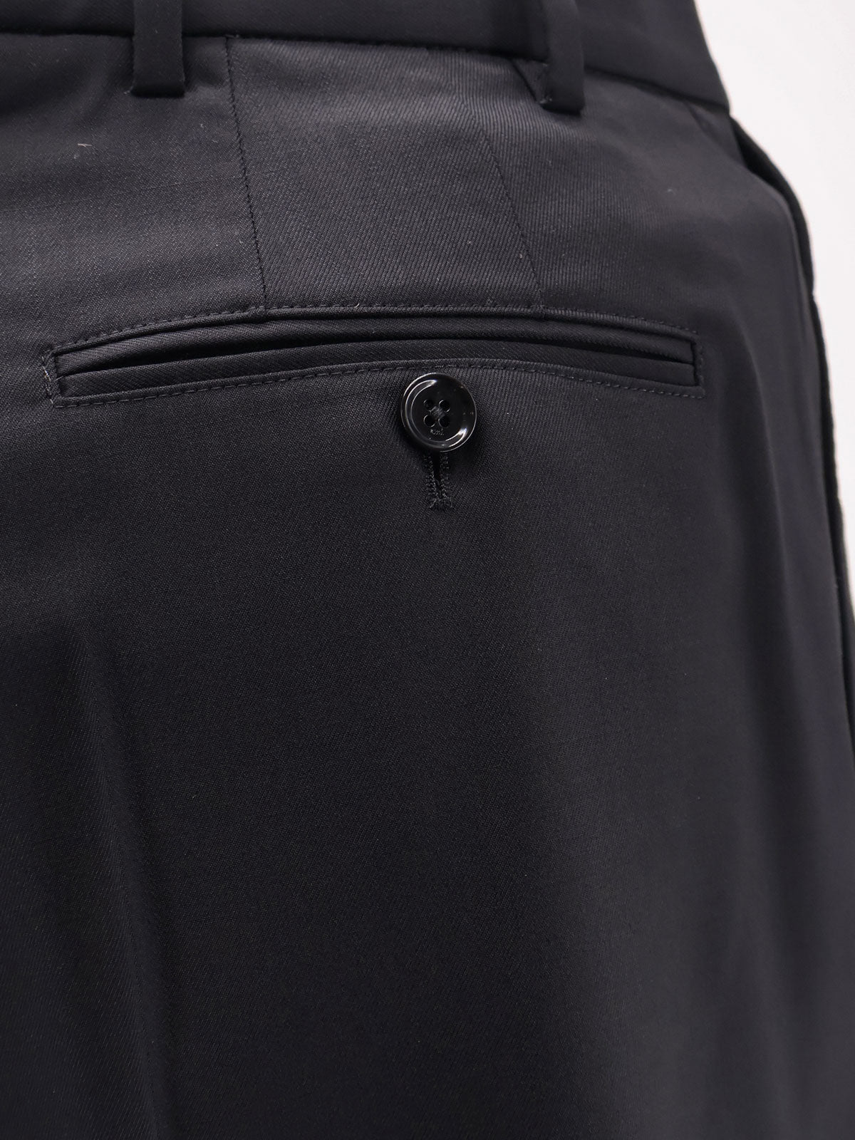 Ami Paris Virgin wool shorts - Noir