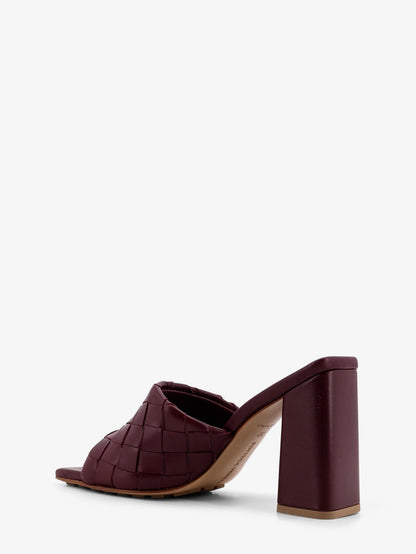 Bottega Veneta Parco leather sandals - Barolo