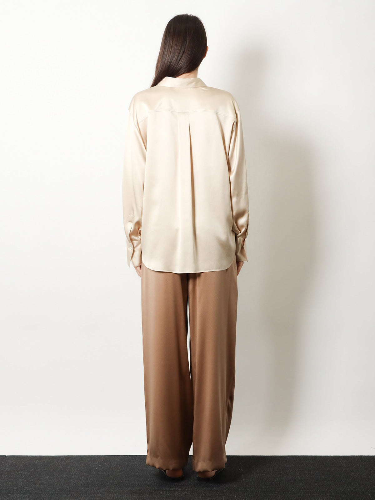 Brunello Cucinelli Silk shirt with Monili detail - Sand