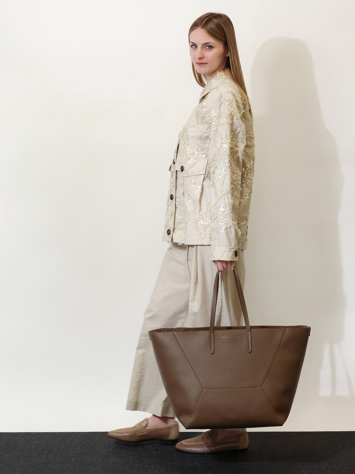 Brunello Cucinelli BC Duo hammered leather handbag - Mud