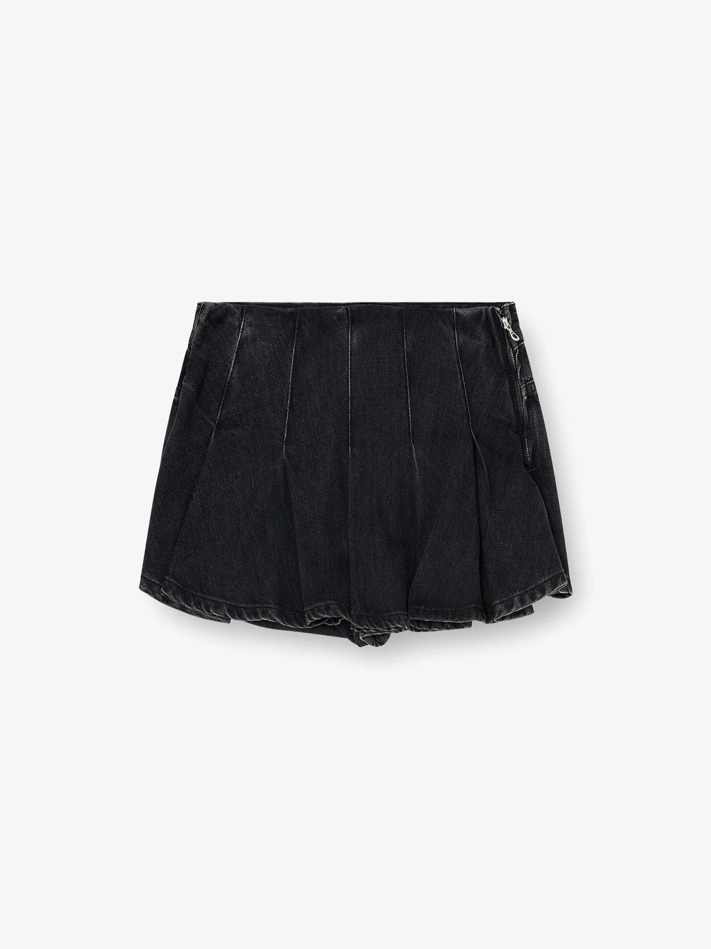 Diesel De Rox Pleated Denim Shorts