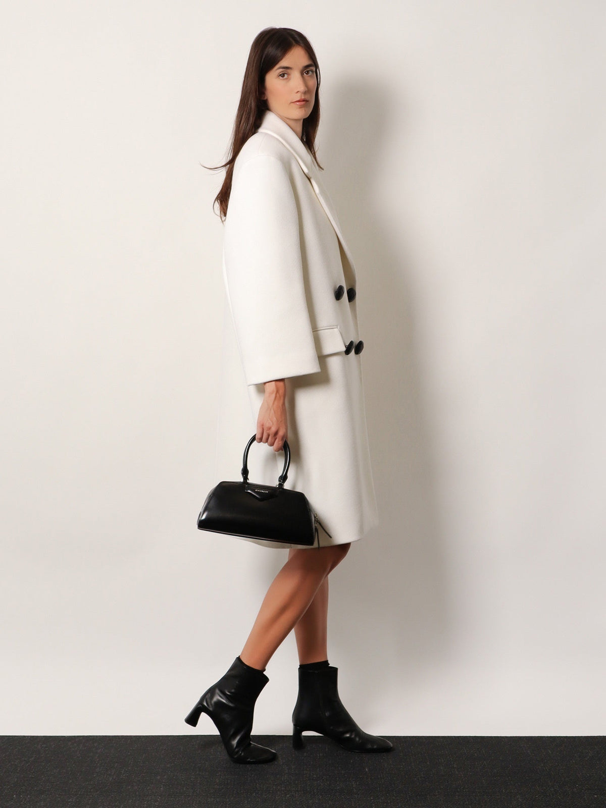 Givenchy Antigona Small leather crossbody bag - Black