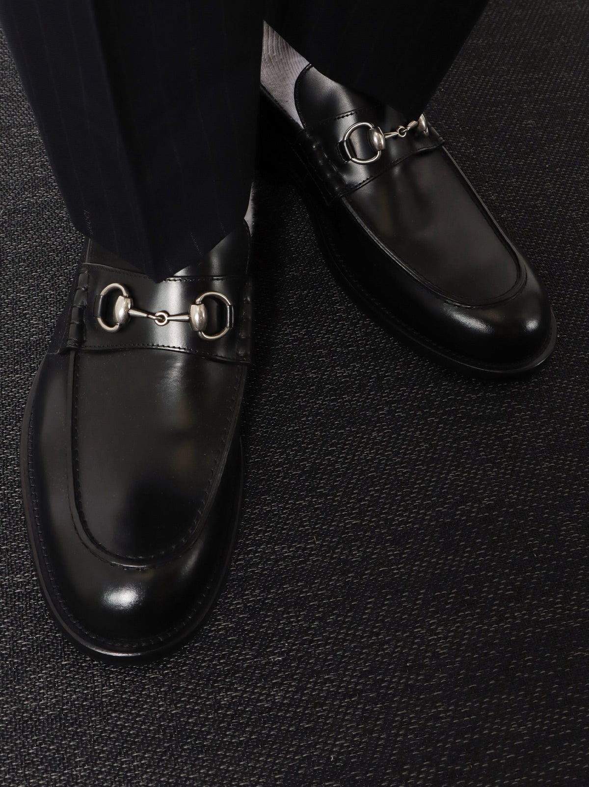 Gucci Leather loafer with Horsebit detail - Black
