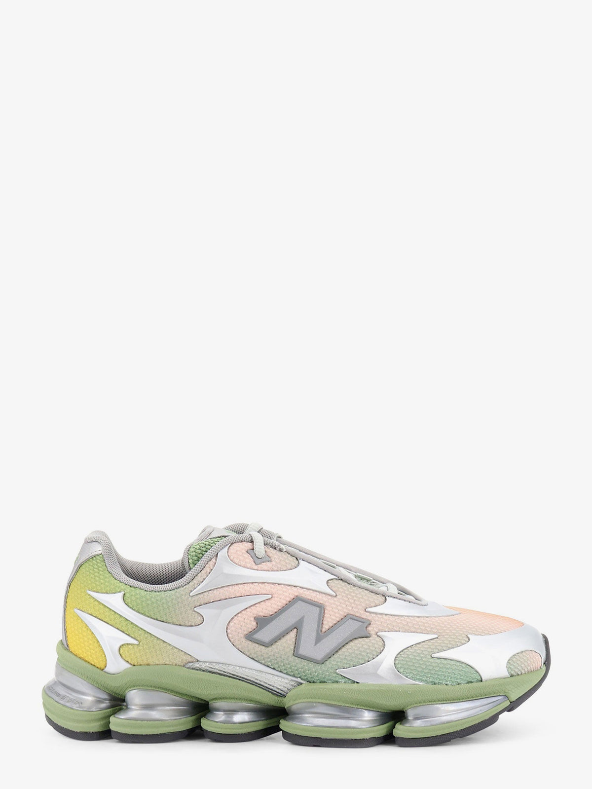 New Balance Technical fabric 20006 sneakers with lateral logo - Argento