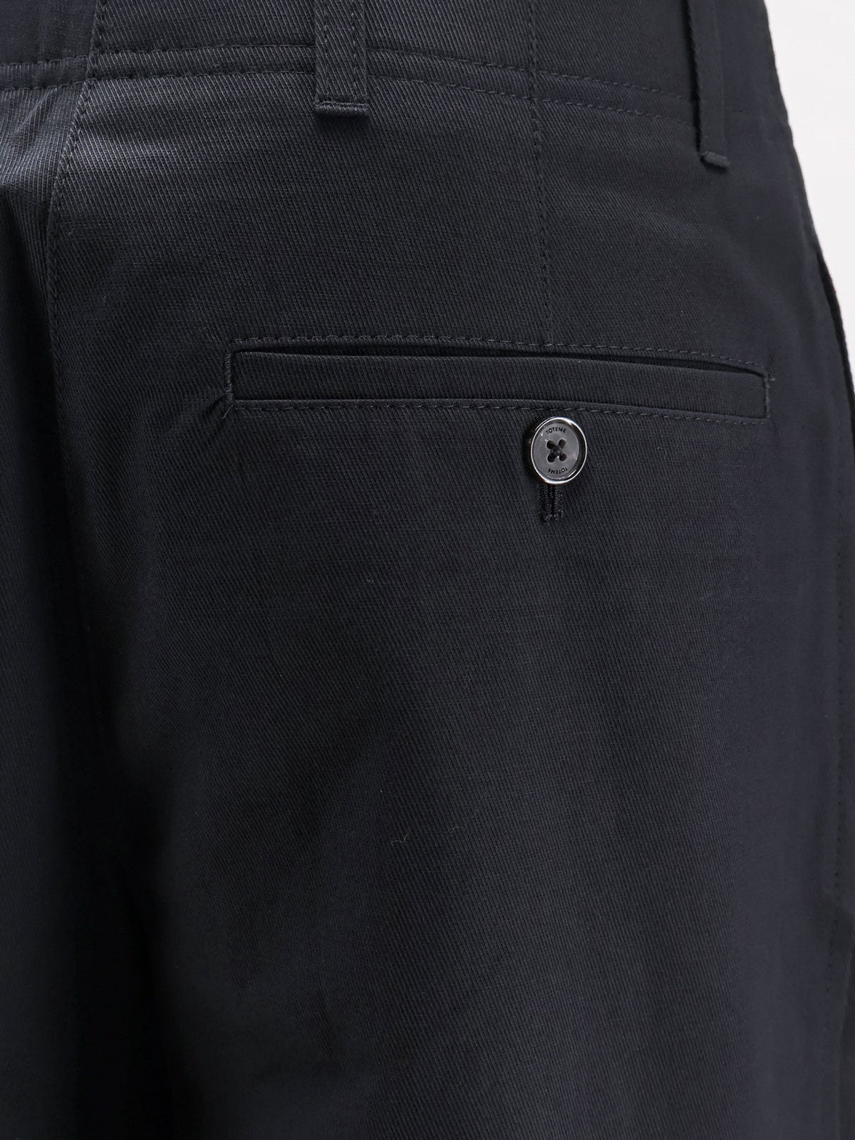 Toteme Relaxed cotton trousers - Black