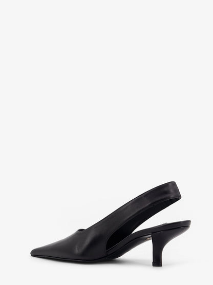 Toteme Leather décolleté slingbacks - Black