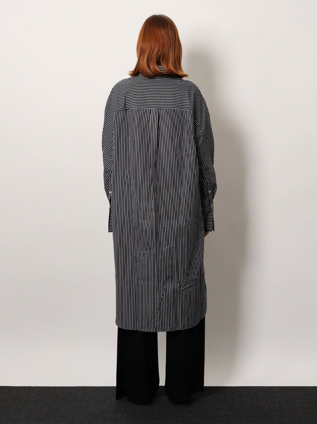 Toteme Striped Kimono-Sleeve Shirtdress - Black/White