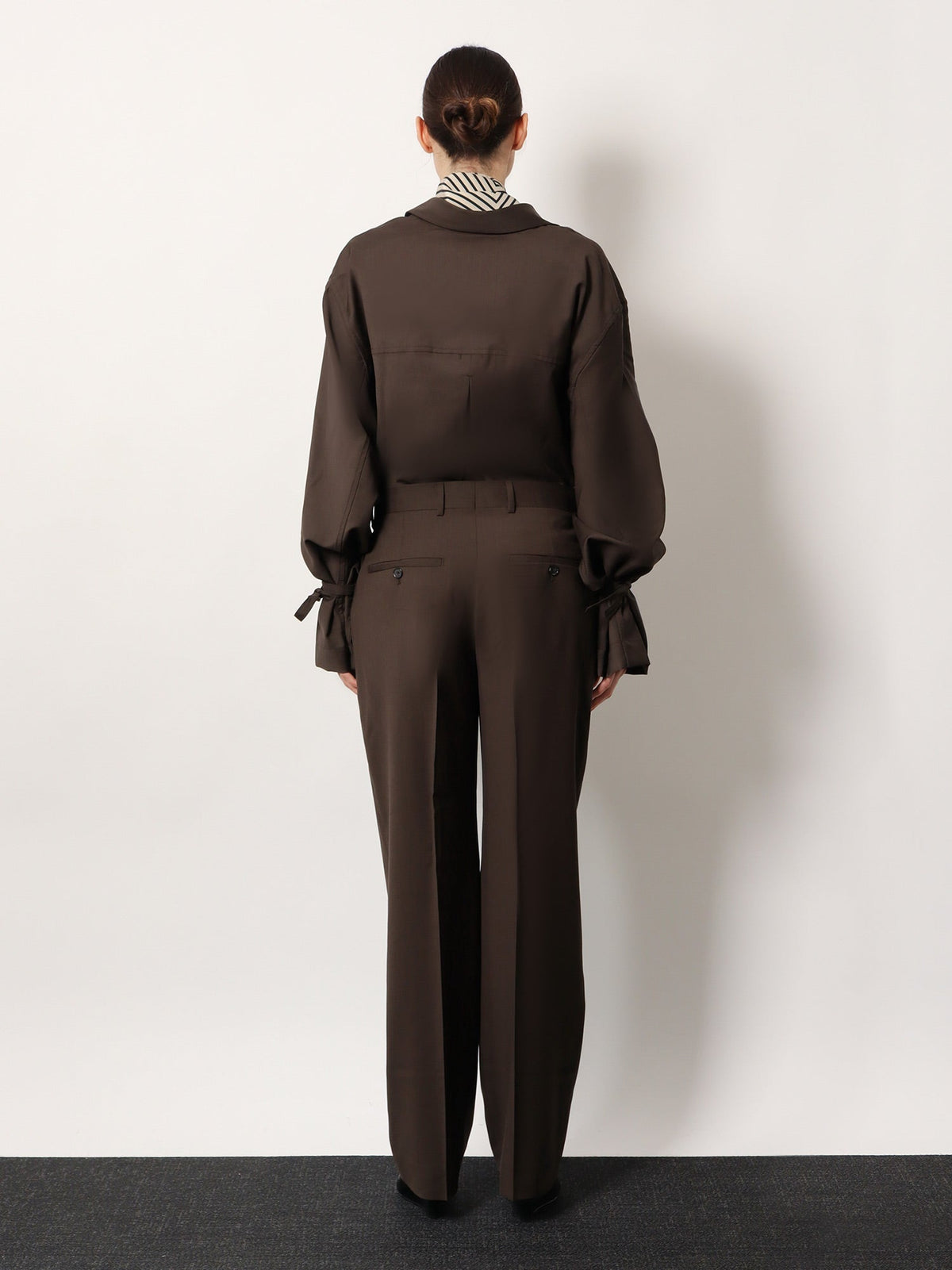 Toteme Wool trousers with pinces - Pepper