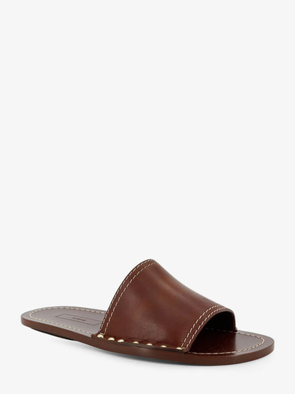 Toteme Low leather sandals with metal studs on the sides - Sienna