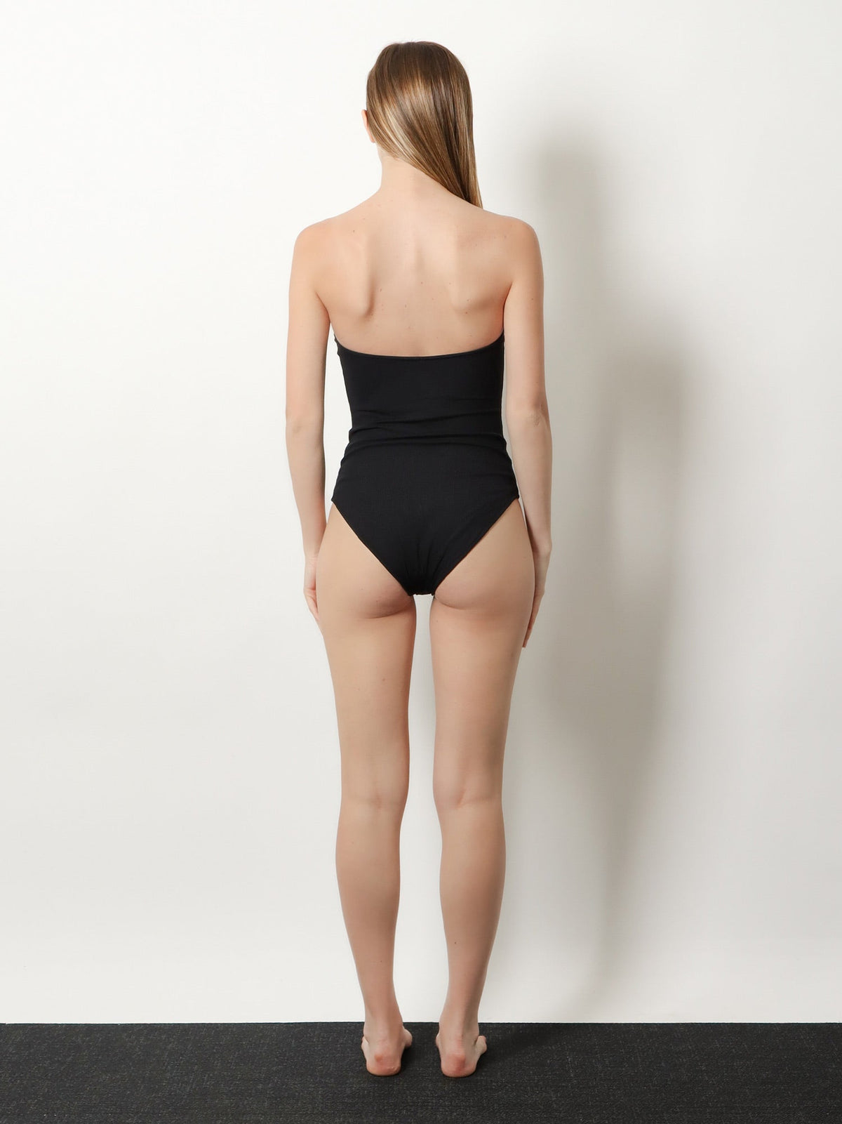 Toteme One-piece swimsuit with ribbed knit - Black