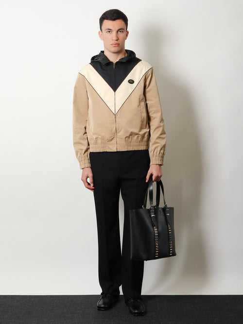 Valentino Garavani Leather shoulder bag with iconic studs - Nero