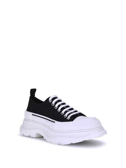 Alexander Mcqueen Tread Slick Sneakers - Black/White