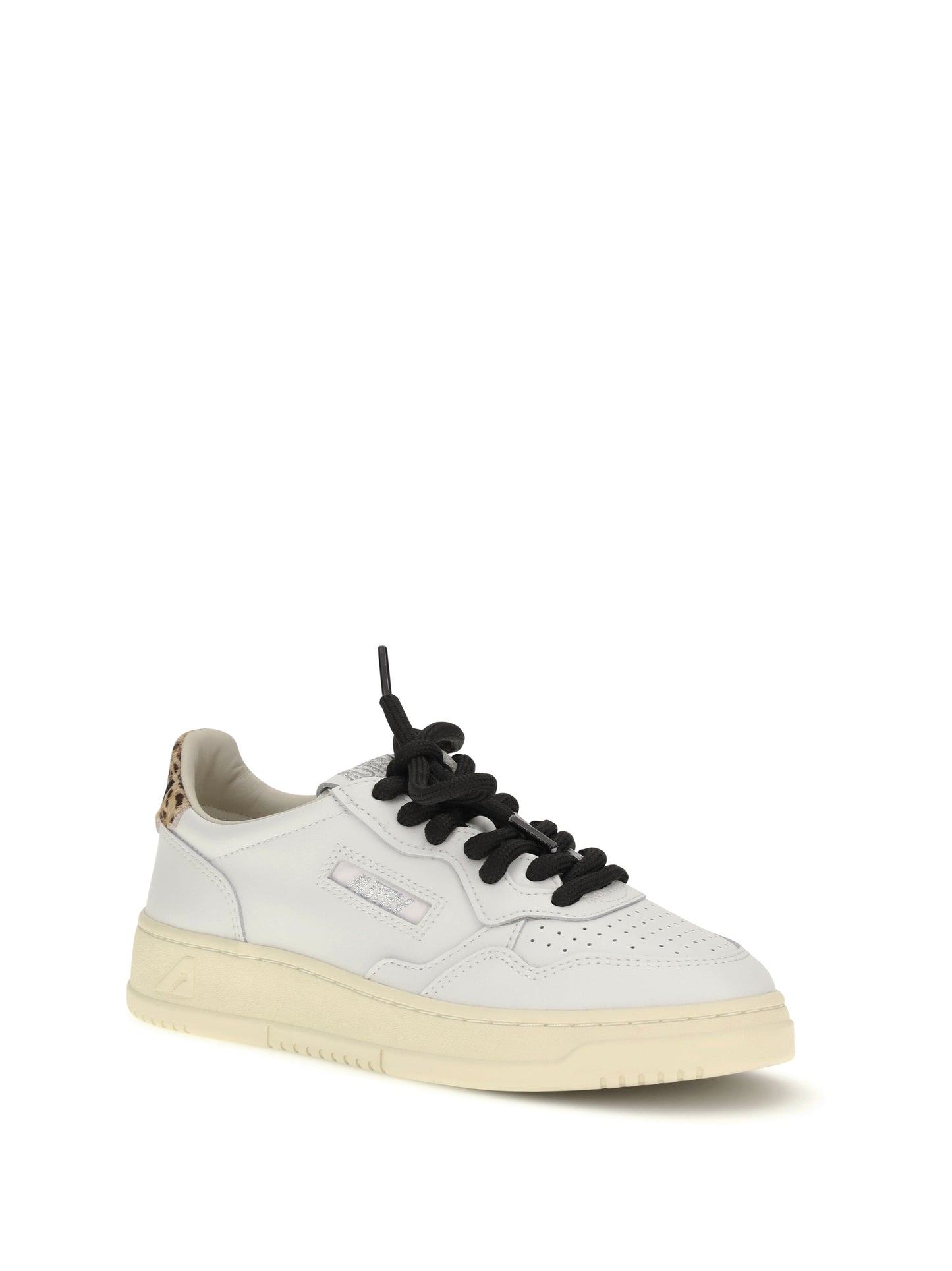 AUTRY Medalist Low leather Sneakers