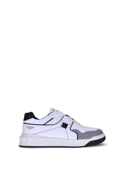 VALENTINO GARAVANI One Stud Low-Top Sneakers