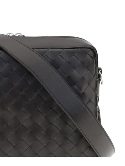 BOTTEGA VENETA Camera medium Shoulder Bag